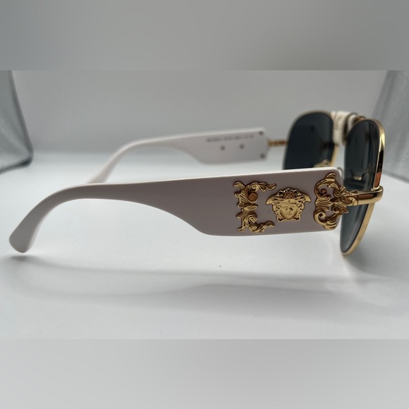 Versace White and Gold Aviators Women’s Sunglasses Discontinued - Picture 13 of 14